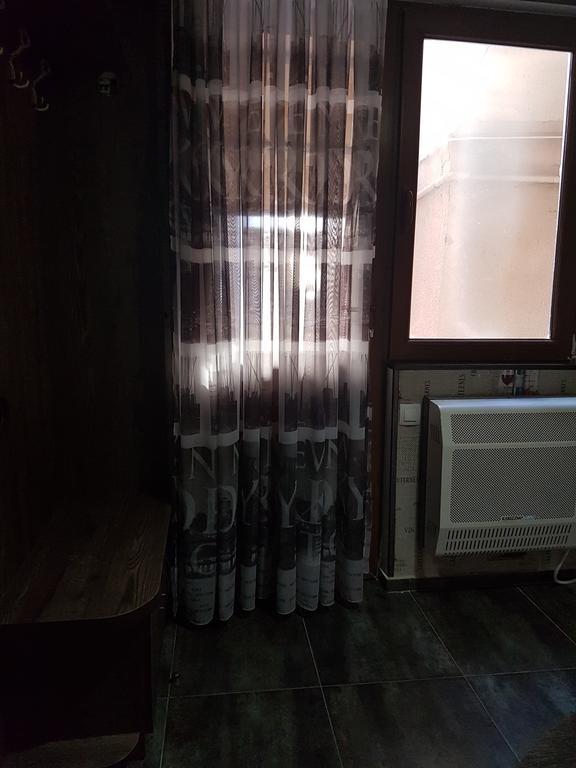 Emi House Otel Borjomi Dış mekan fotoğraf